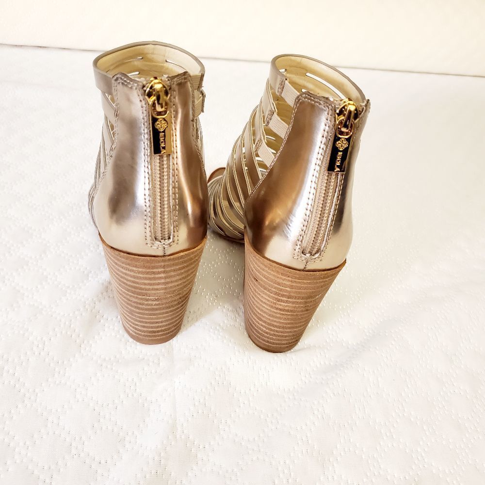 Isola Metallic Gold Caged Sandals Size 6 - Picture 6 of 11
